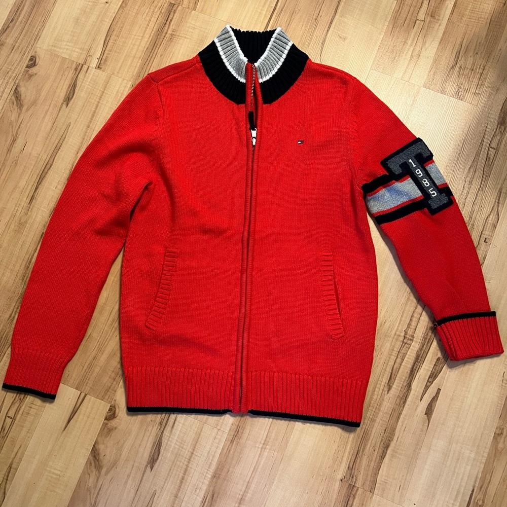 Tommy Hilfiger